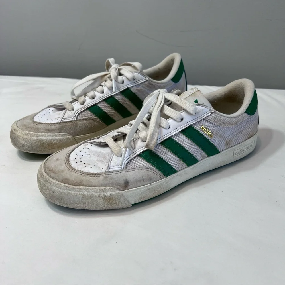 Adidas Note green white leather skater skateboard sneakers size 9.5